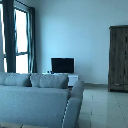 Cozy Cybersquare High Floor City View King Bed Free Parkin Netflix With Wi-Fi 173 Cyberjaya Exterior photo